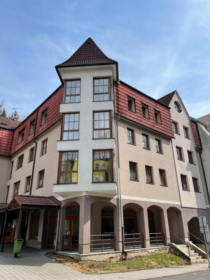 Apartmany U Posty Jachymov Exterior photo